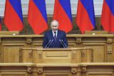 Владимир Путин встретился с членами Совета законодателей