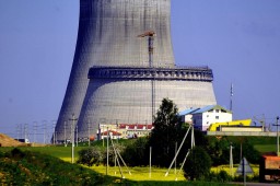 Безопасность Белорусской АЭС проверят партнеры